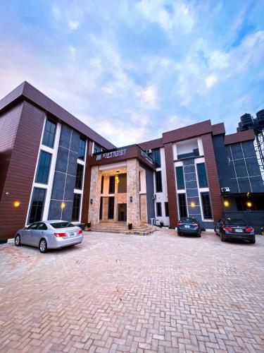 Entrust Hotels – Photos 3