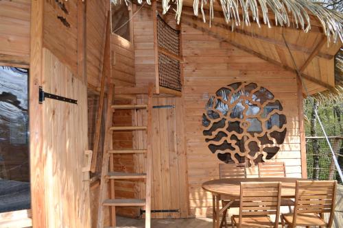 Φωτογραφία από το άλμπουμ του Domaine des vaulx - locations de cabanes insolites σε La Baconnière