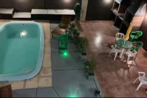 Piscina a Hostal Camp de Mar o a prop