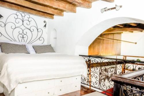 Trastevere Alley Apartment