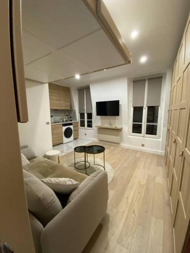 Joli studio paris 17