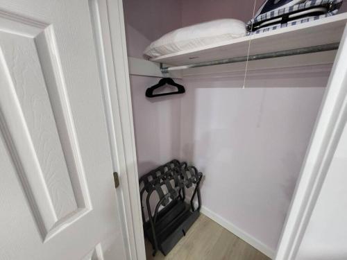 a hallway with a bunk bed in a room at Modern Island Serenity!-Pet-Friendly villa in Hilton Head Island
