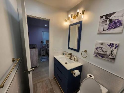 Modern Island Serenity!-Pet-Friendly villa photo 36