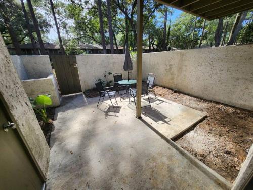 Modern Island Serenity!-Pet-Friendly villa photo 16