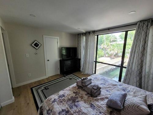 Contemporary bliss-newly renovated cozy villa! photo 44