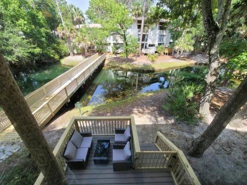 Contemporary bliss-newly renovated cozy villa! photo 46