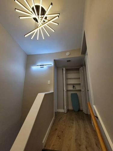 Contemporary bliss-newly renovated cozy villa! photo 51