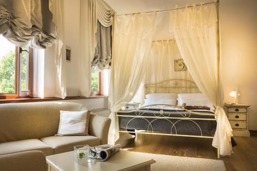 B&B Palazzo Angelica Adults Only, Oprtalj – Updated 2023 Prices