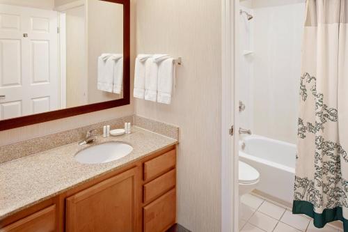 Residence Inn San Jose Campbell Image