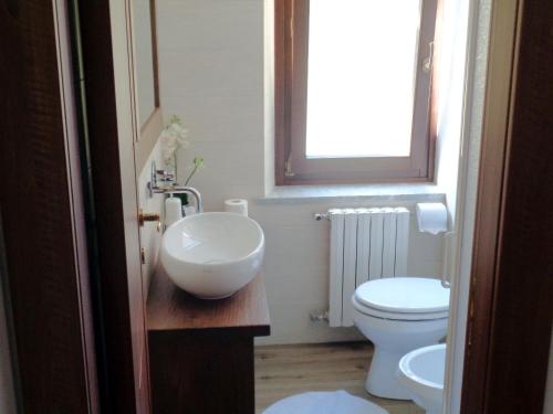 A bathroom at Mont Gelé