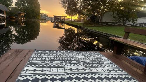 Best of Both Worlds Lakehouse photo 11