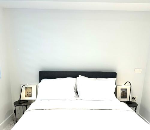 Stylish Central Superior Bedroom in Kolonaki (walking distance to Syntagma)