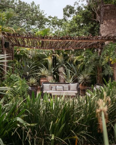 Jardín al aire libre en Hotel Bardo - Adults Only