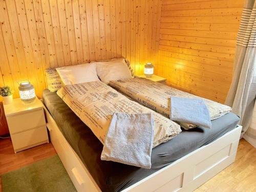 Voodi või voodid majutusasutuse stunning panoramic views! Hottube & Sauna toas