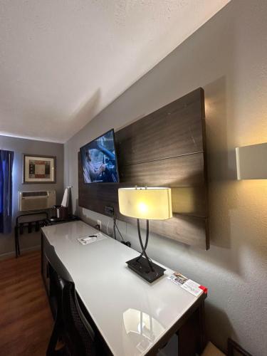 Rodeway Inn – Photos 5