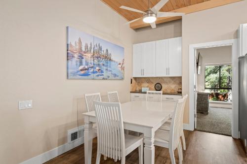 Galeriebild der Unterkunft The perfect Forest Pines getaway in Incline Village