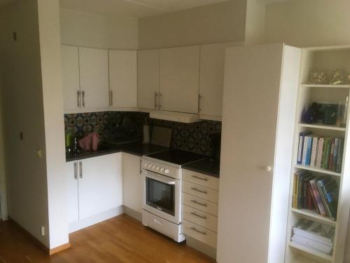 A cozinha ou cozinha compacta de Very central apartment