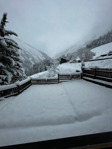 冬のBerwang Chalets - Älpele Hofの様子