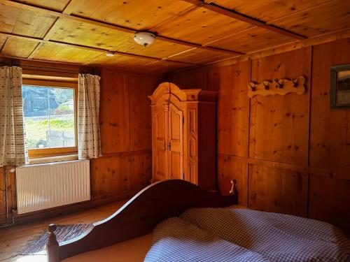 Berwang Chalets - Älpele Hofにあるベッド