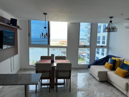 Гостиная зона в Moderno Apartamento en Avenida Balboa