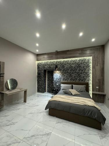 Trentanove Home