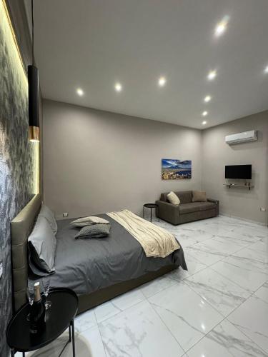 Trentanove Home