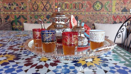 Bebidas en Riad Dar Chenguiti