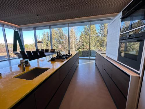 Villa by the lake Elliðavatn - Birta Rentals