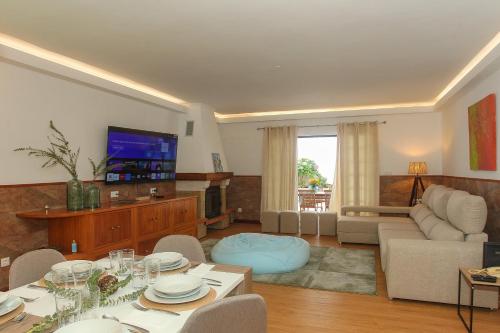Capelas Blue , Relax & Fun - Up to 14 Guests!