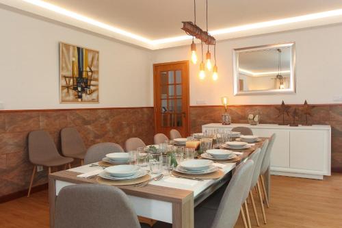 Capelas Blue , Relax & Fun - Up to 14 Guests!