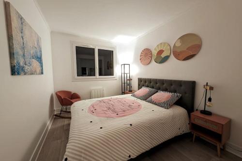 Photo de la galerie de l'établissement Appartement 6-8 personnes - Calme - Neuf - 15 min de Paris, à Groslay