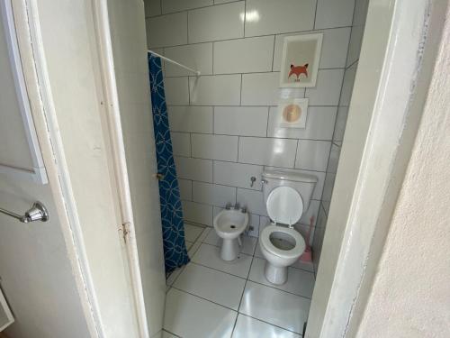 Ένα μπάνιο στο Julias House
