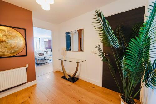 Marina with a view / 2 bd flat photo 26