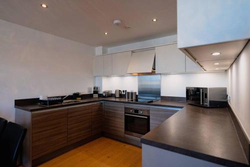 Marina with a view / 2 bd flat photo 34