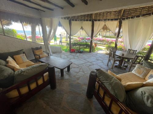 Gallery image of Kaleb's Serviced Beachfront Villa in Malindi
