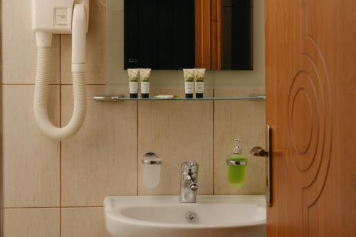 Bagno di Chrysiida Apartments Kalavrita