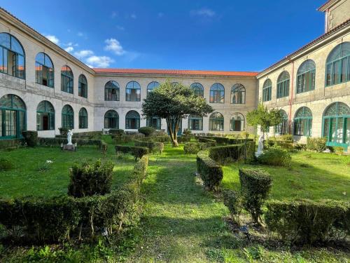 Vonkajšia záhrada v ubytovaní Casa Diocesana VIA LUCIS