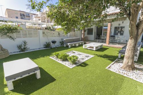 Canovas Nerja - Casa Parador con jardín privado en centro Nerja