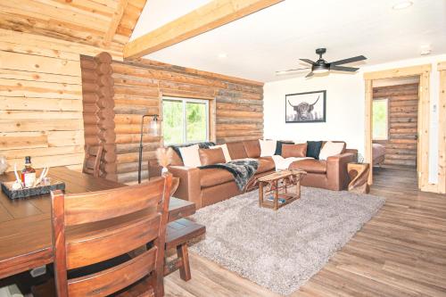 EML Cabin #3 – Photos 4