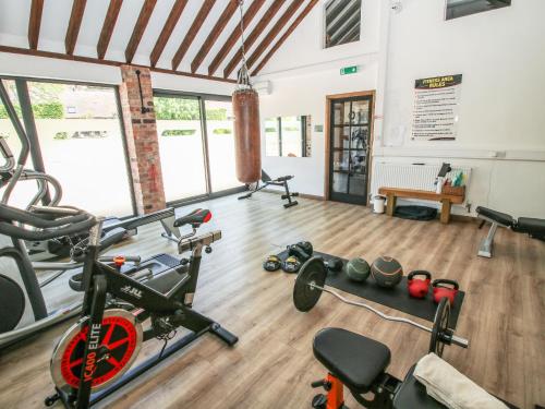 Fitness centrum a/nebo fitness zařízení v ubytování Turnip House