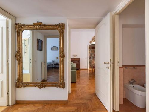 Giulia Luxury Two Bedroom Apartment