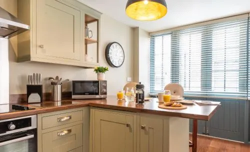 The Lawrance Luxury Aparthotel - York photo 10