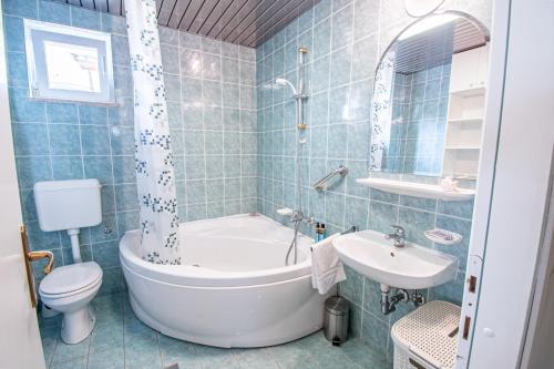 Apartment Umag Center Istria Croatia with seaview by Rentistra