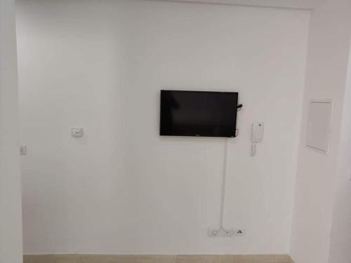 טלויזיה ו/או מרכז בידור ב-Monastir: superbe appartement neuf (2020)