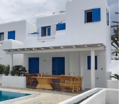 Capari Maisonette Mykonos Town Villa with Shared Pool