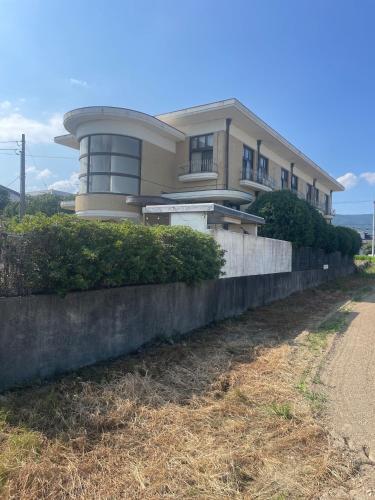 a house on the side of a road at art village - Vacation STAY 20642v in Awa