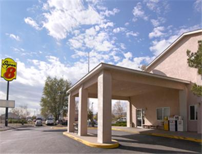 Super 8 by Wyndham Socorro – Photos 3