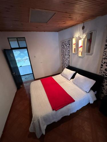 Ένα ή περισσότερα κρεβάτια σε δωμάτιο στο SARY HOUSE by ANNE SPA