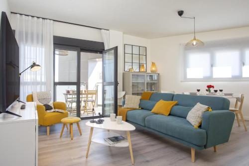 -MalagaSunApts-Centre Pool&Parking Bus-Train Station