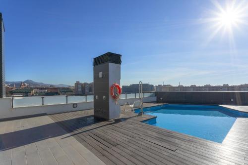 -MalagaSunApts-Centre Pool&Parking Bus-Train Station